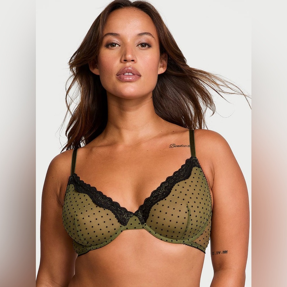 Victoria’s Secret Tease Unlined Demi Bra size 36D